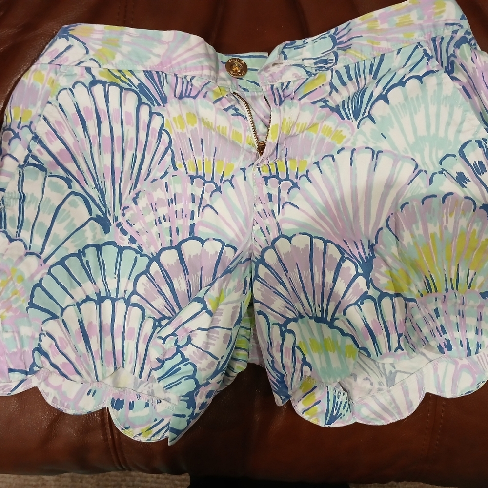 Lilly Pulitzer Womens Buttercup Colorful Seashell Patterned Shorts Size 6